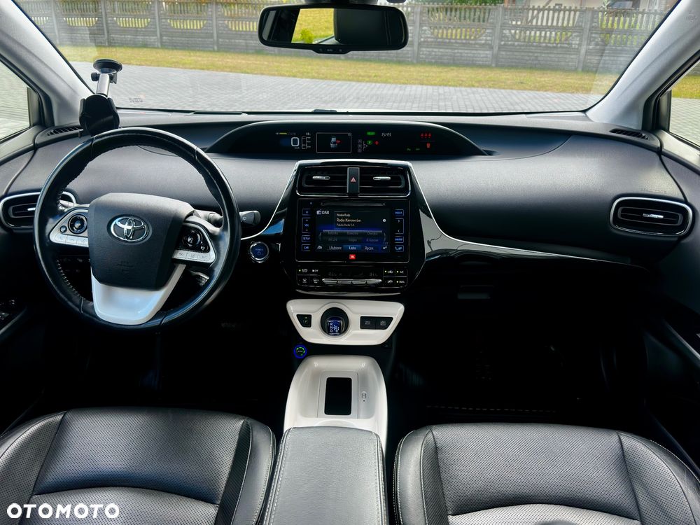 Toyota Prius 1.8 Hybrid Prestige - 11