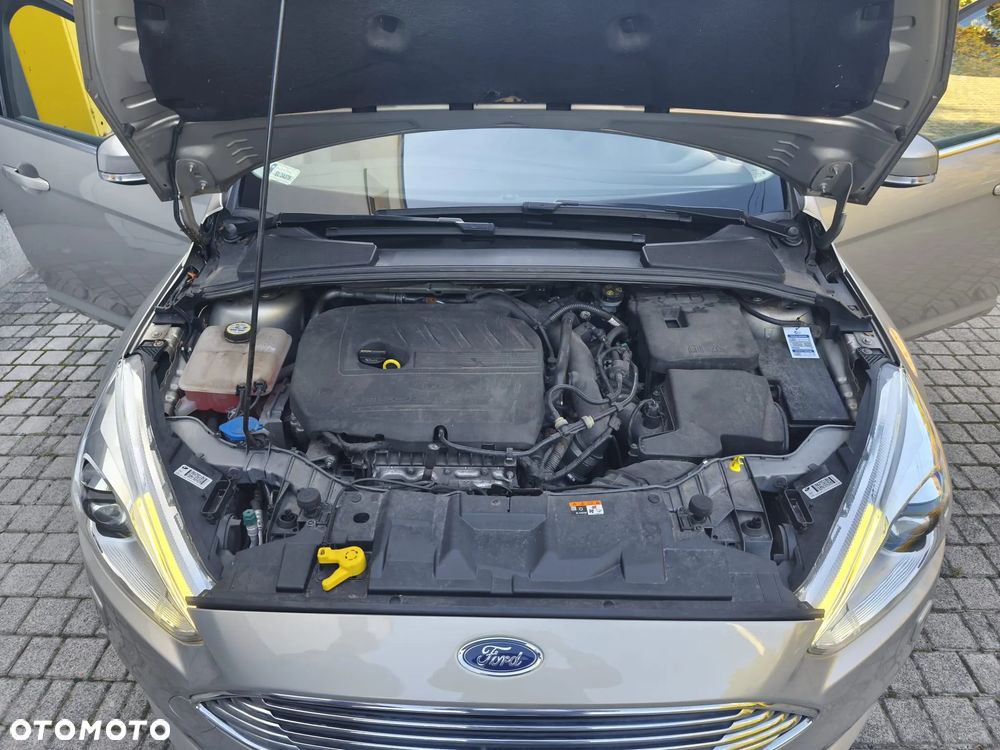 Ford Focus 1.5 EcoBoost Titanium ASS - 34