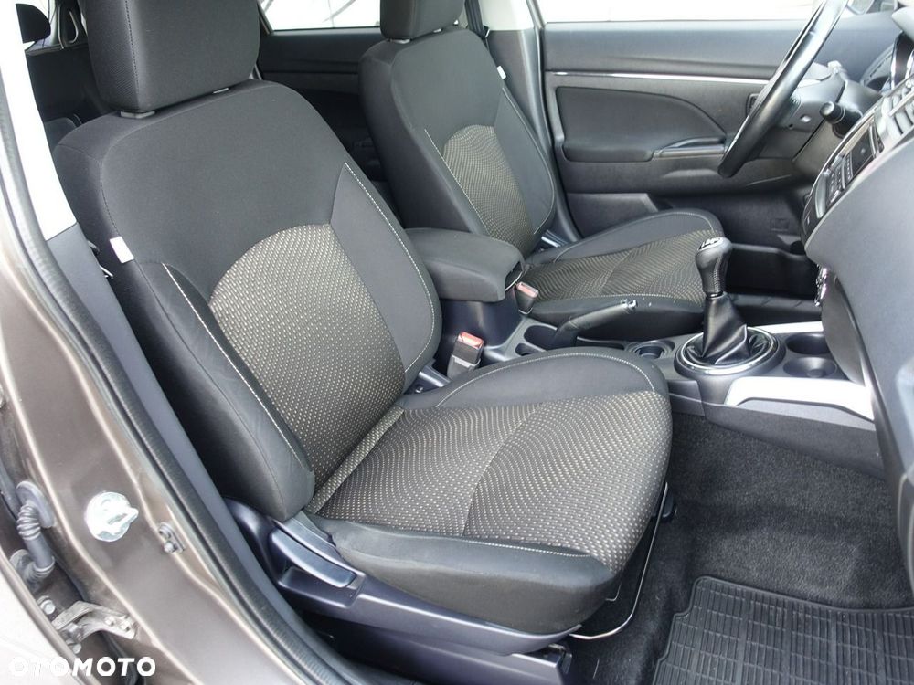 Mitsubishi ASX 1.6 2WD Edition - 18