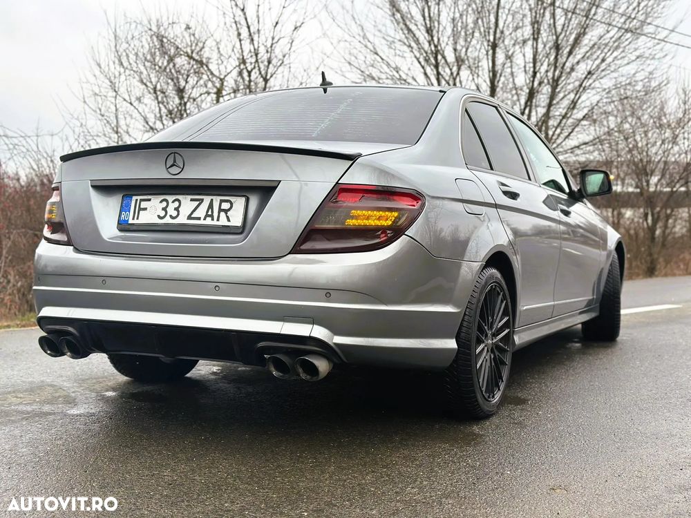 Mercedes-Benz C - 3