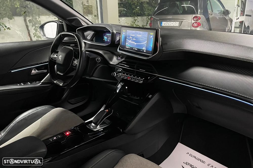 Peugeot e-208 50 kWh GT Line - 28