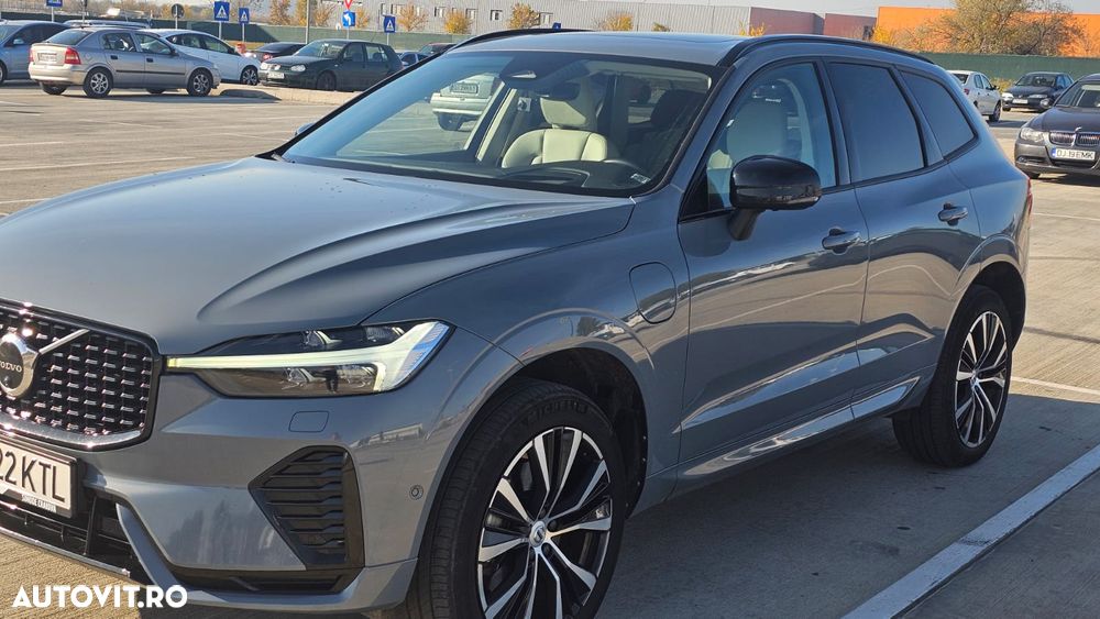 Volvo XC 60 Recharge T8 AWD AT Ultimate Dark - 6