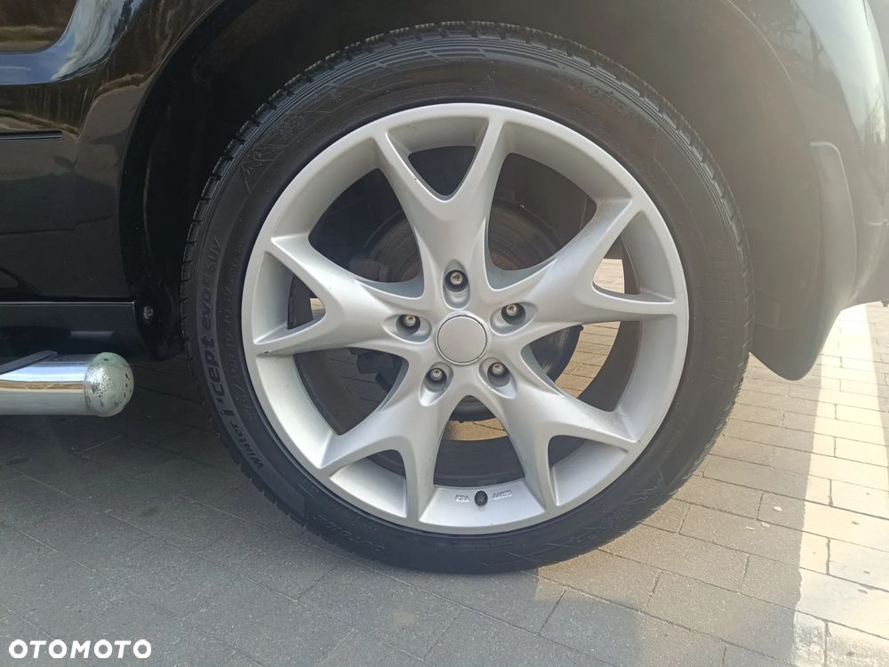 Kia Sorento 3.3 V6 EX - 8