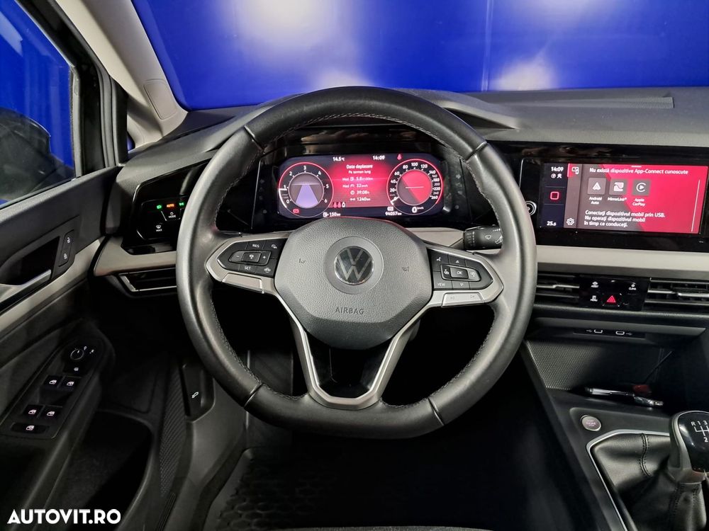 Volkswagen Golf - 13