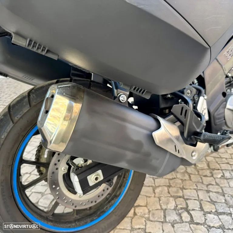 Suzuki DL 650 V-Strom - 22