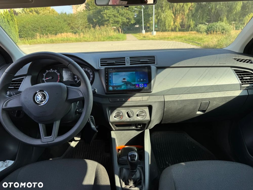 Skoda Fabia 1.0 Ambition - 10