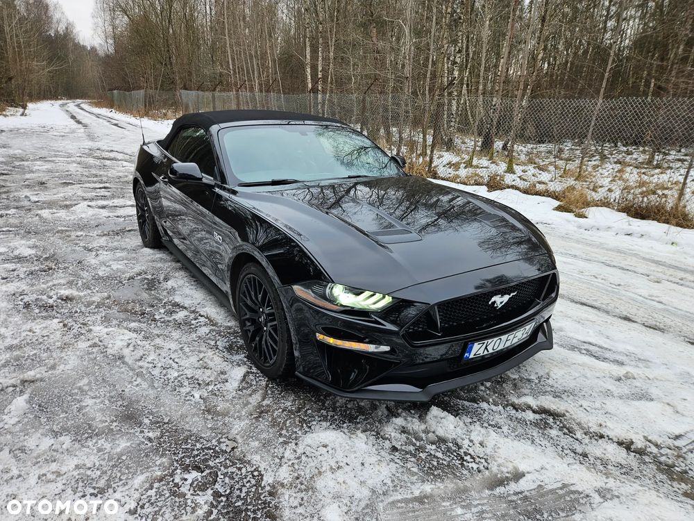 Ford Mustang - 22