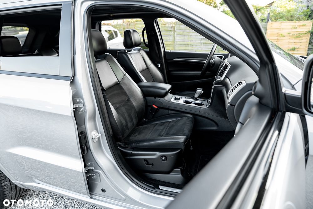 Jeep Grand Cherokee 3.0 CRD Night Eagle - 26