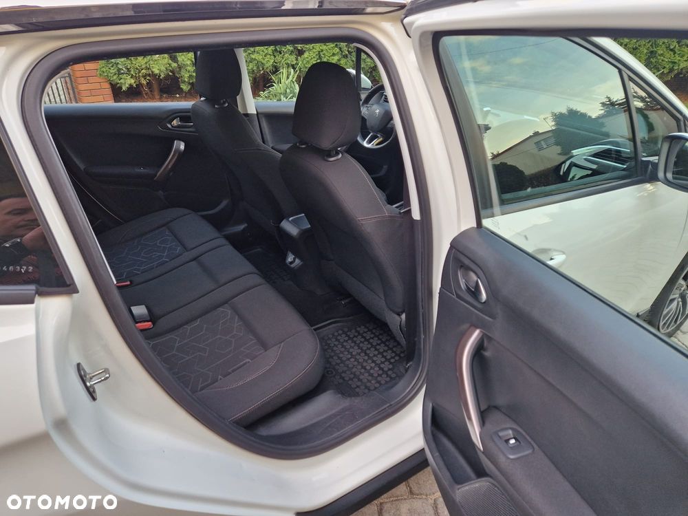Peugeot 2008 PureTech 82 Access - 10