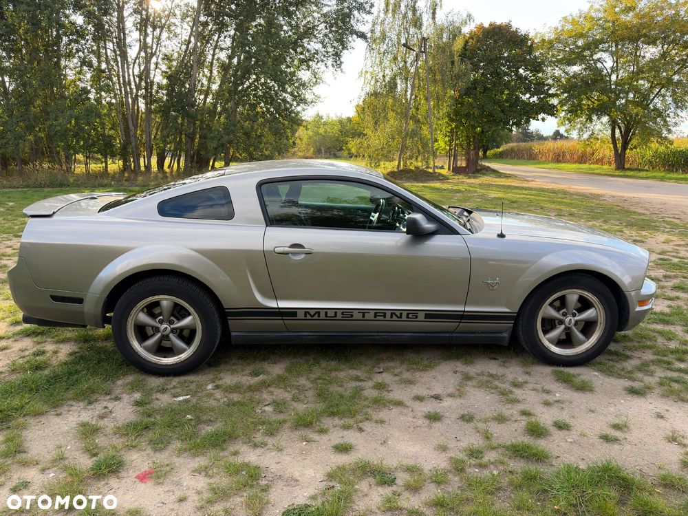Ford Mustang 4.0 V6 - 11