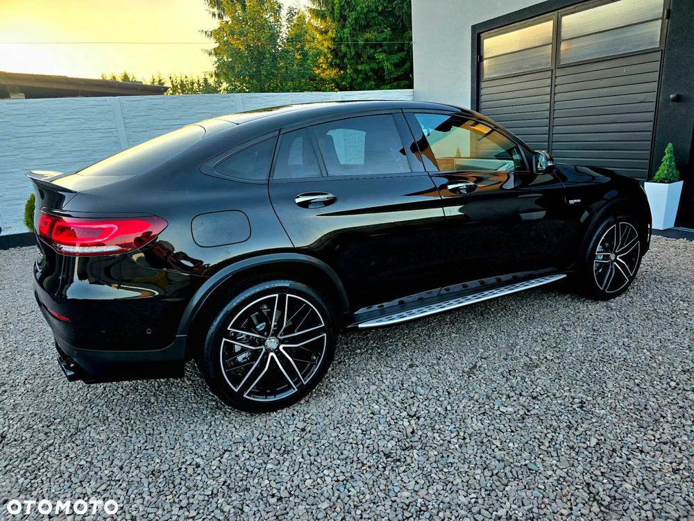 Mercedes-Benz GLC - 40