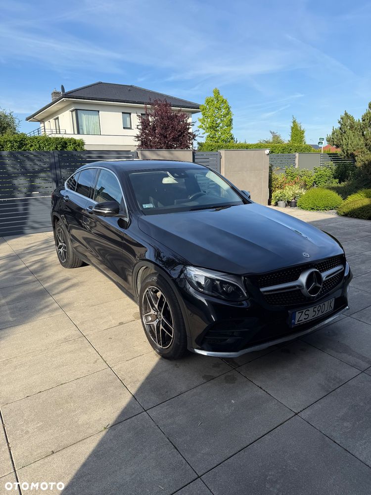 Mercedes-Benz GLC - 1