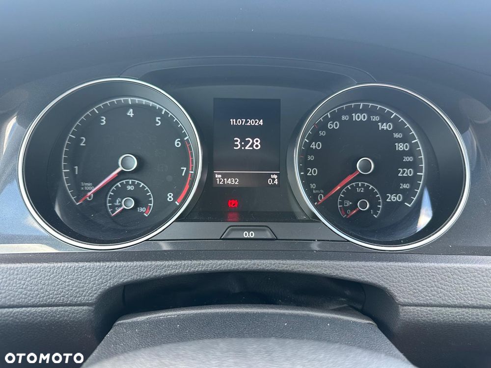 Volkswagen Golf - 13
