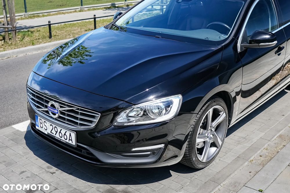 Volvo S60 D2 Drive-E Momentum - 17
