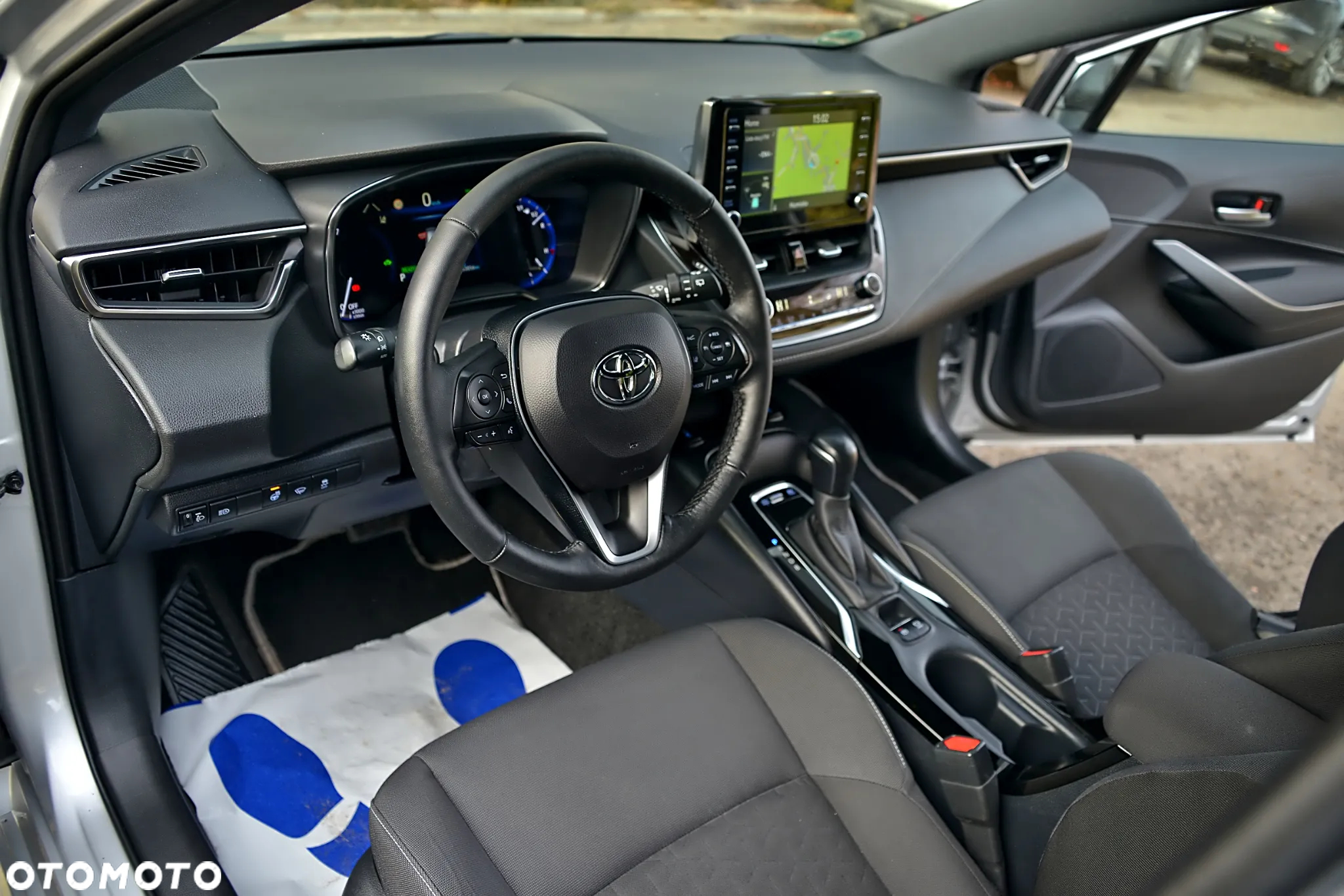 Toyota Corolla 1.8 Hybrid Touring Sports - 25