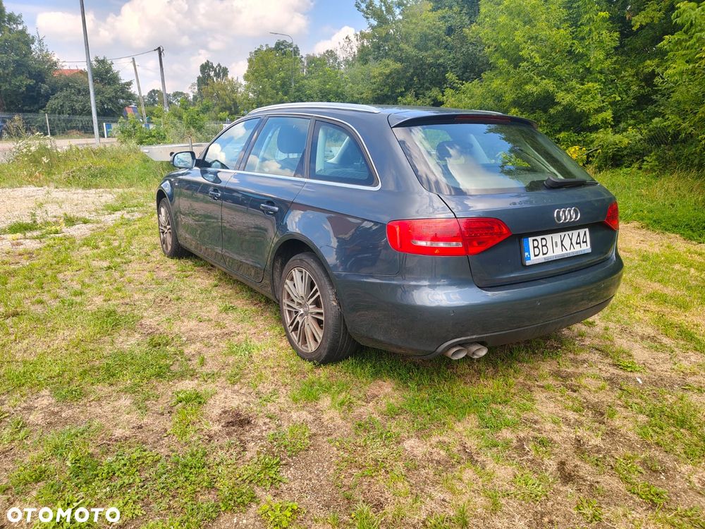 Audi A4 Avant 2.0 TDI - 4