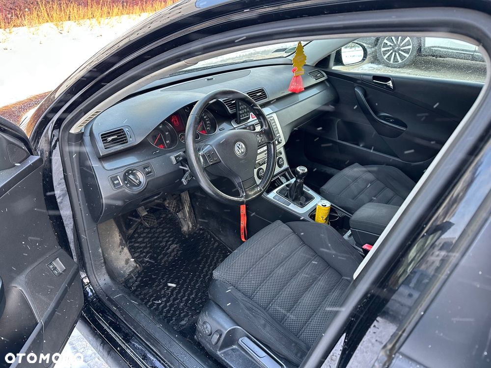 Volkswagen Passat 2.0 TDI DPF Individual - 12