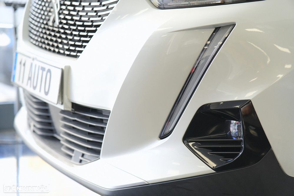 Peugeot e-2008 50 kWh Allure Pack - 4