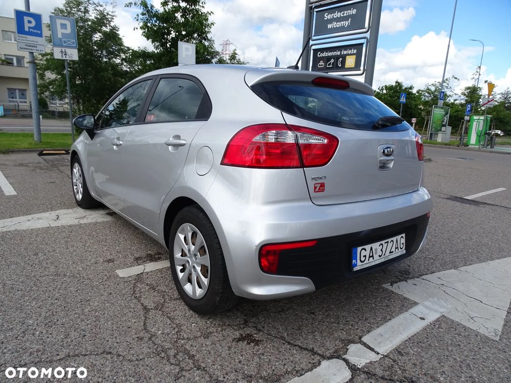 Kia Rio 1.2 Business Line - 5