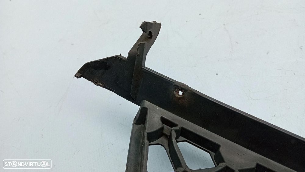 Grelha frente FORD Fiesta V Van - 3