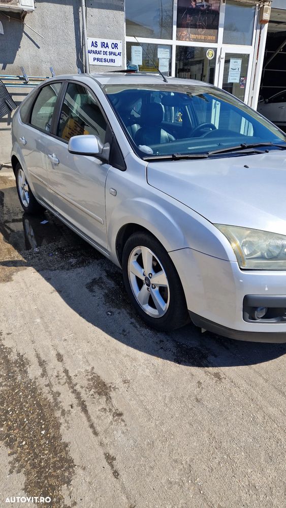 Ford Focus 1.6 TDCi DPF Fun X - 2
