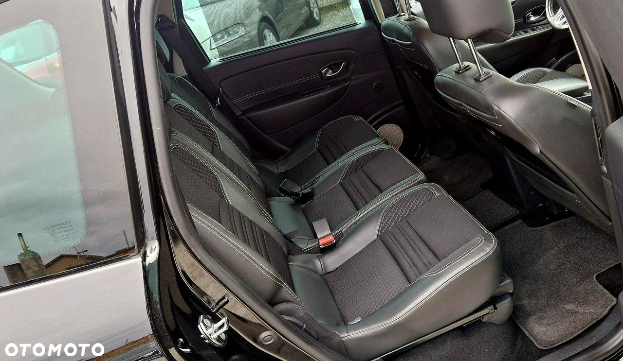 Renault Grand Scenic dCi 110 EDC Bose Edition - 31