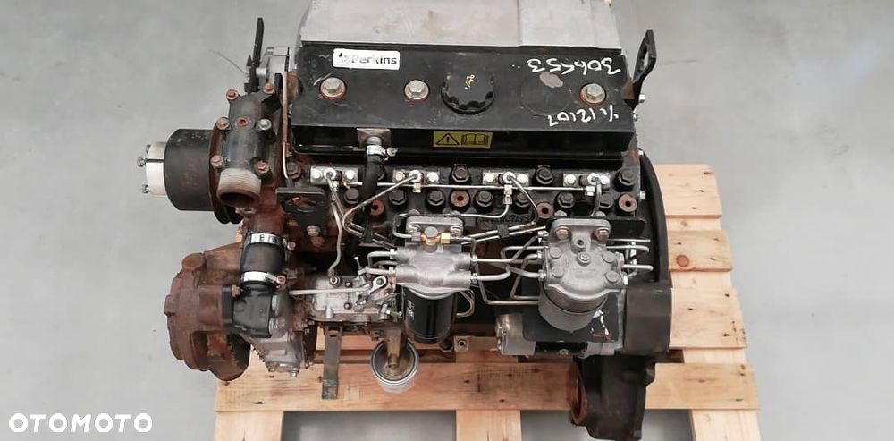 SILNIK PERKINS AA70274 67 kW/2600 rpm 10569 zł netto - 13