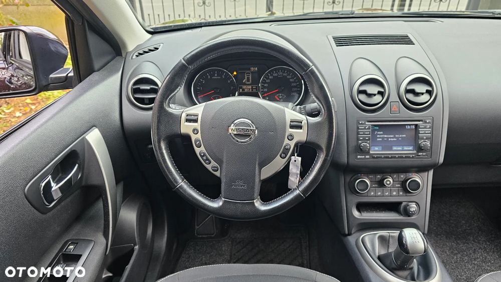 Nissan Qashqai - 22