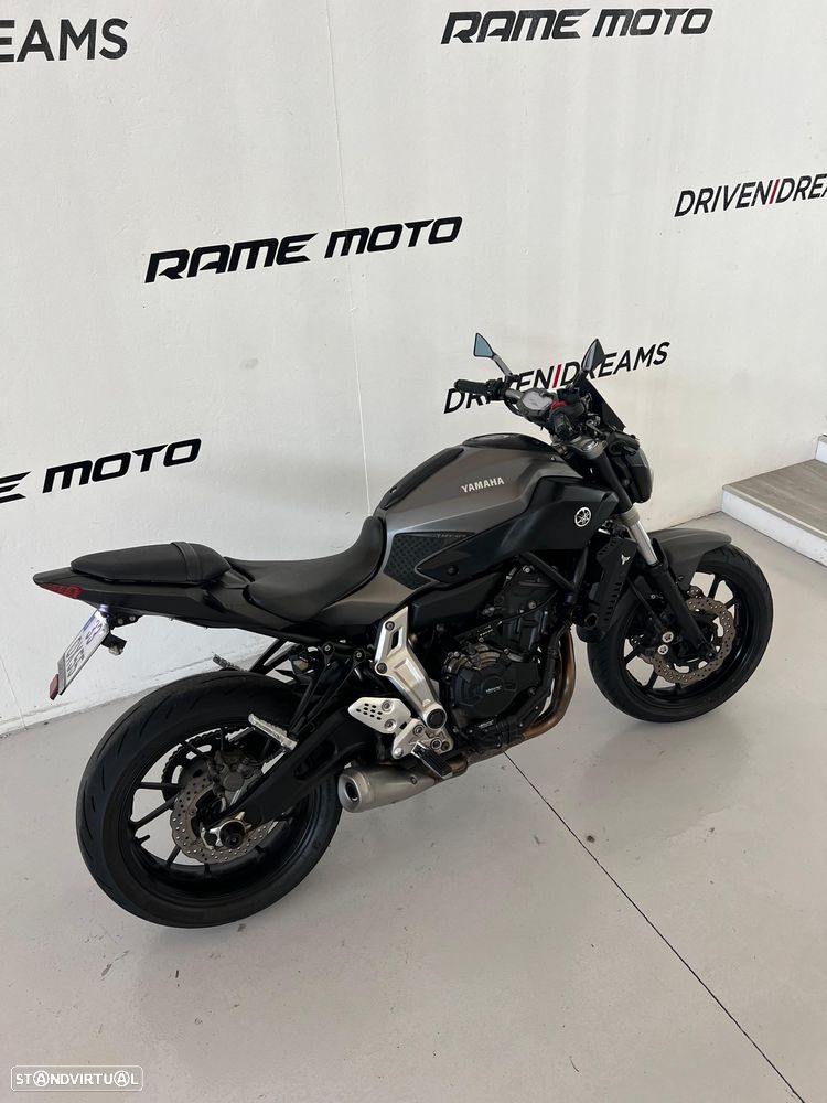 Yamaha MT-07 - 6
