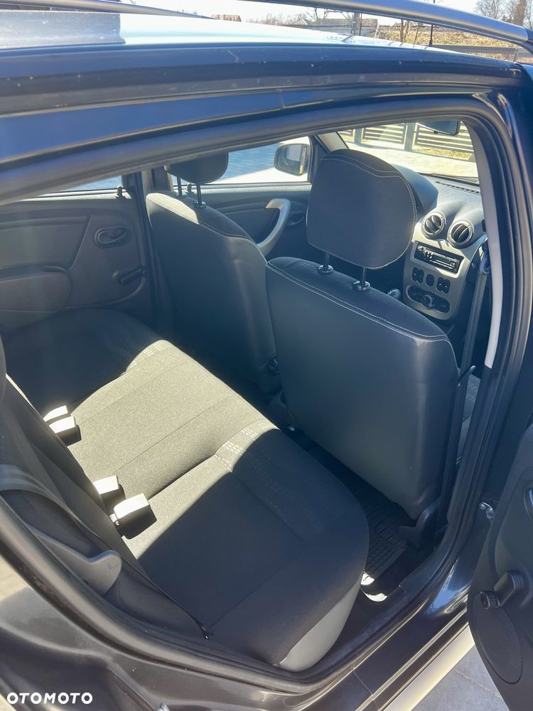 Dacia Sandero Stepway 1.6 - 14