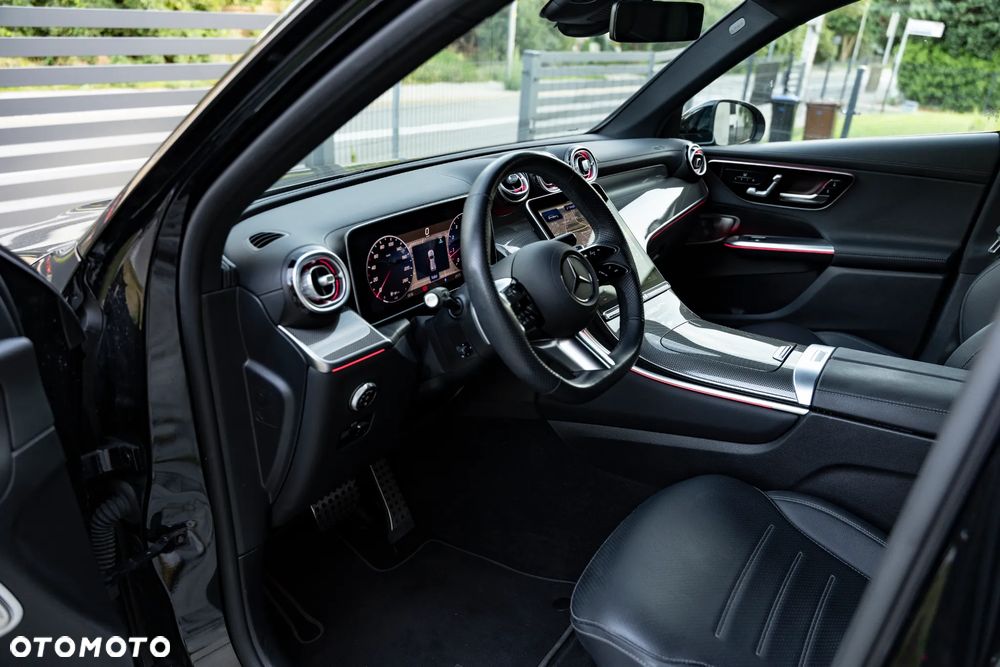 Mercedes-Benz GLC 300 mHEV 4-Matic AMG Line - 27