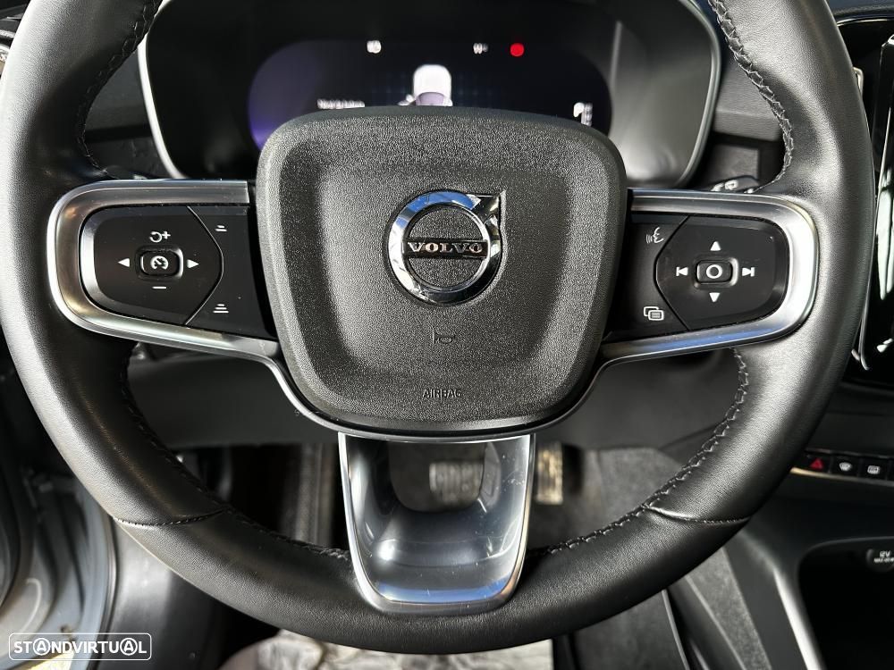 Volvo XC 40 Recharge 69 kWh Single Motor Core - 24