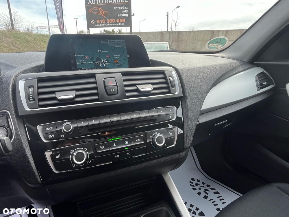 BMW Seria 1 116i Sport Line - 29