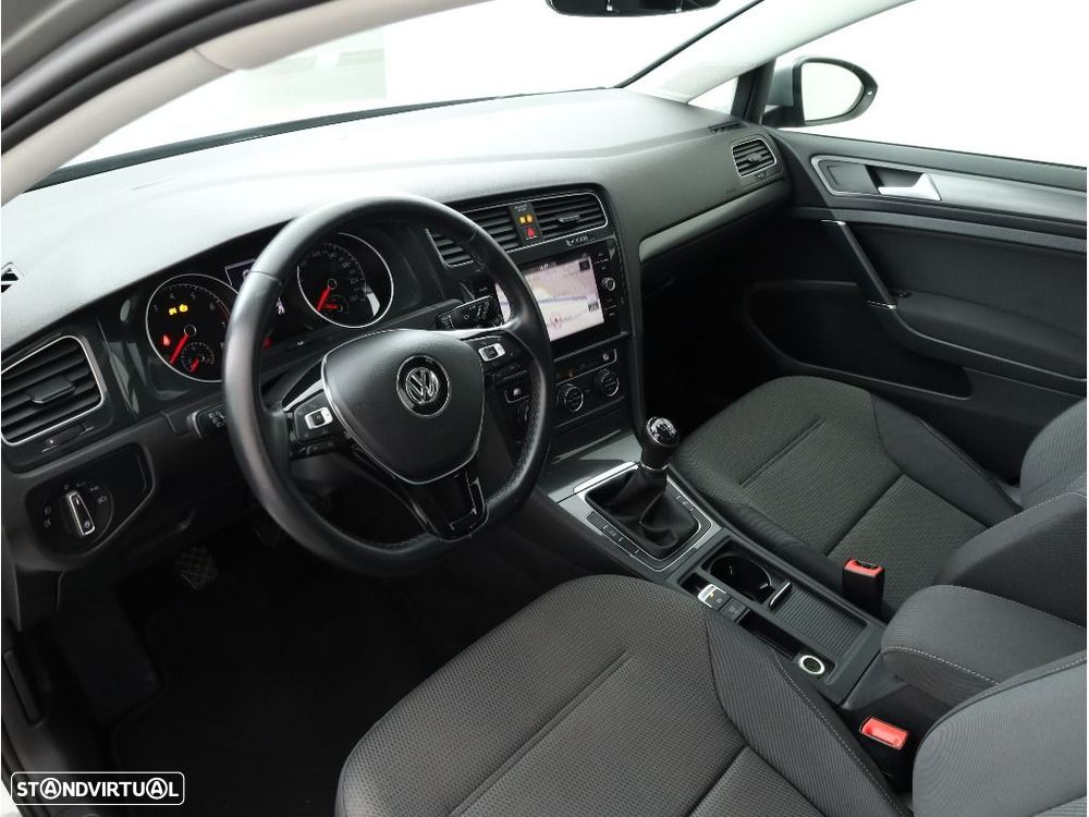 VW Golf 1.0 TSI Confortline - 13