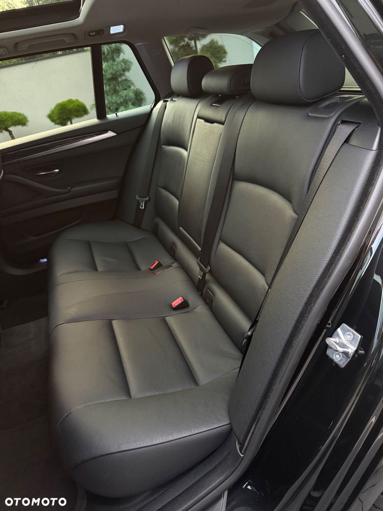 BMW Seria 5 - 25