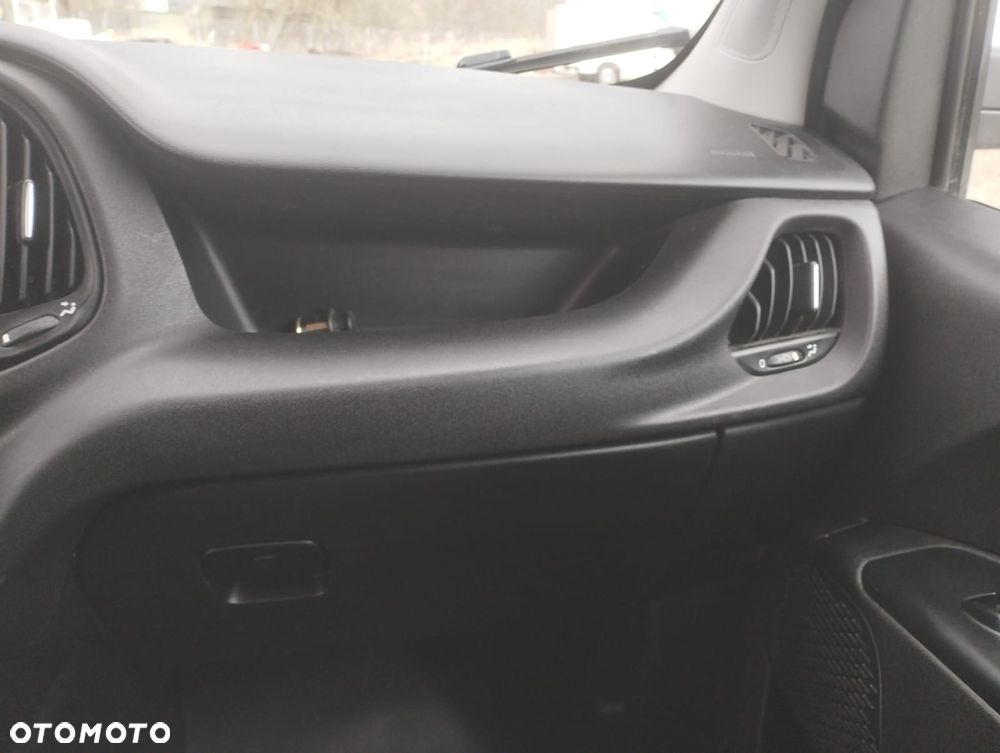 Fiat Doblo Chłodnia 105KM 2 zasilania chłodni Klima - 17
