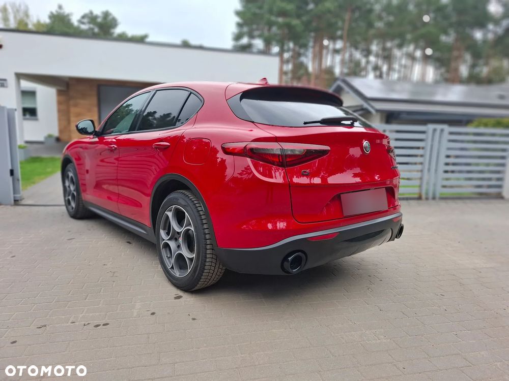 Alfa Romeo Stelvio 2.0 Turbo Sprint Q4 - 5