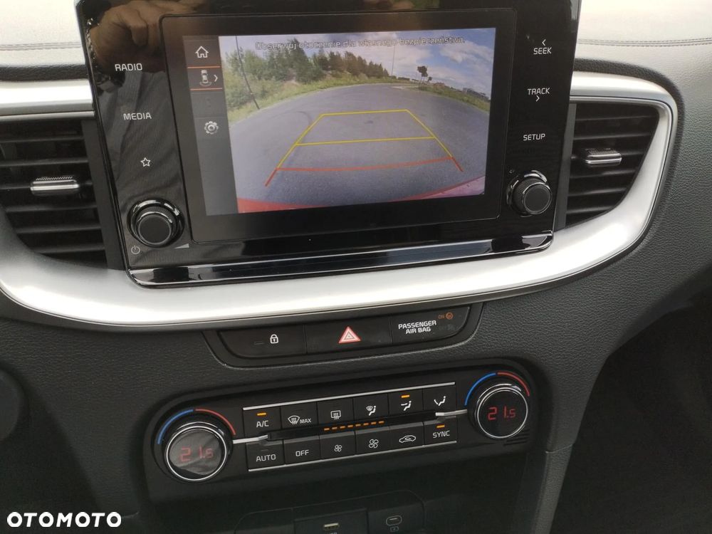 Kia Ceed 1.5 T-GDI M - 24