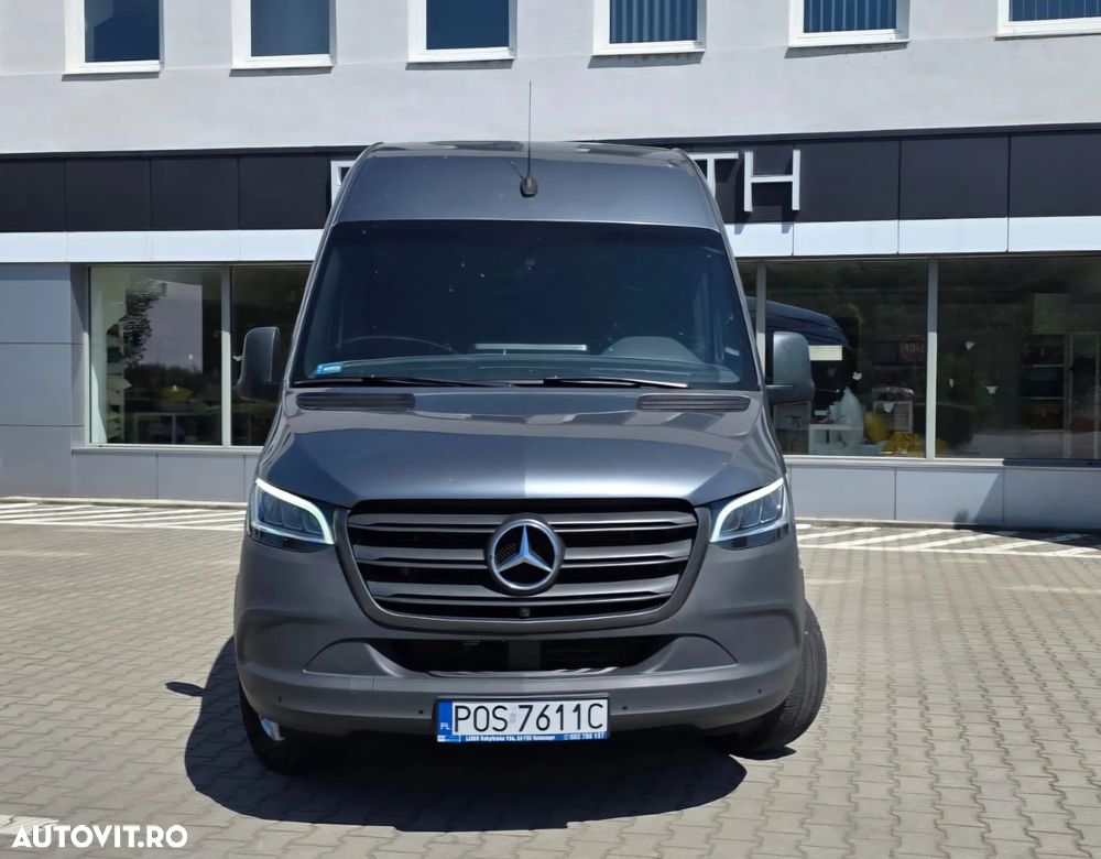 Mercedes-Benz Sprinter - 21
