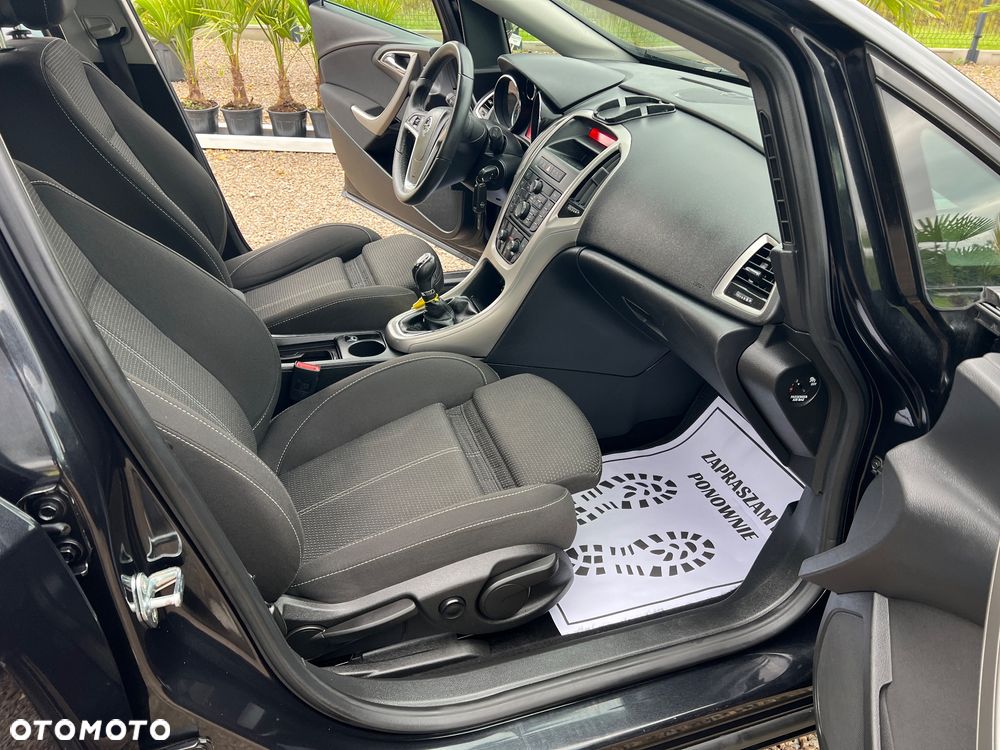 Opel Astra 1.6 Design Edition - 19