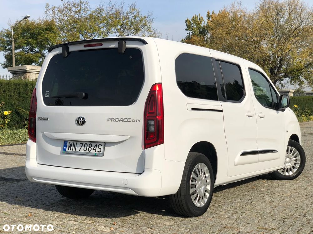 Toyota Proace City Verso Long 1.5 D-4D Business - 26