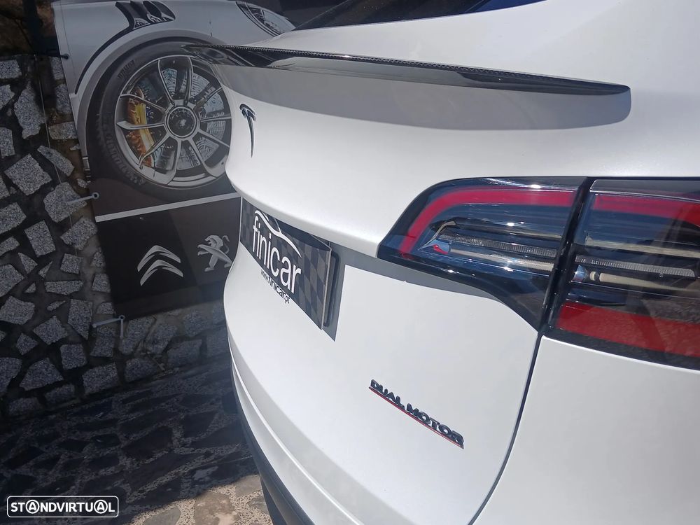 Tesla Model Y Performance Tração Integral - 10