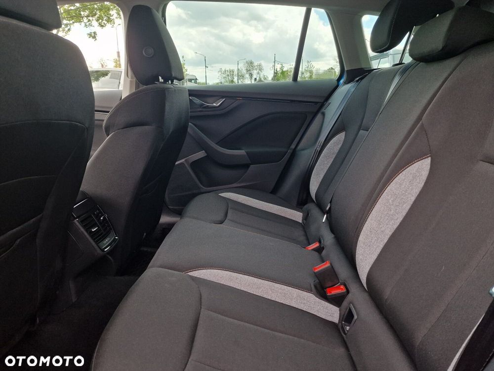 Skoda Scala 1.0 TSI Selection DSG - 13