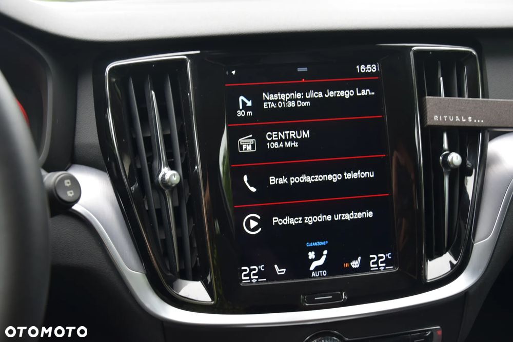 Volvo V60 B4 D Geartronic Momentum Pro - 27