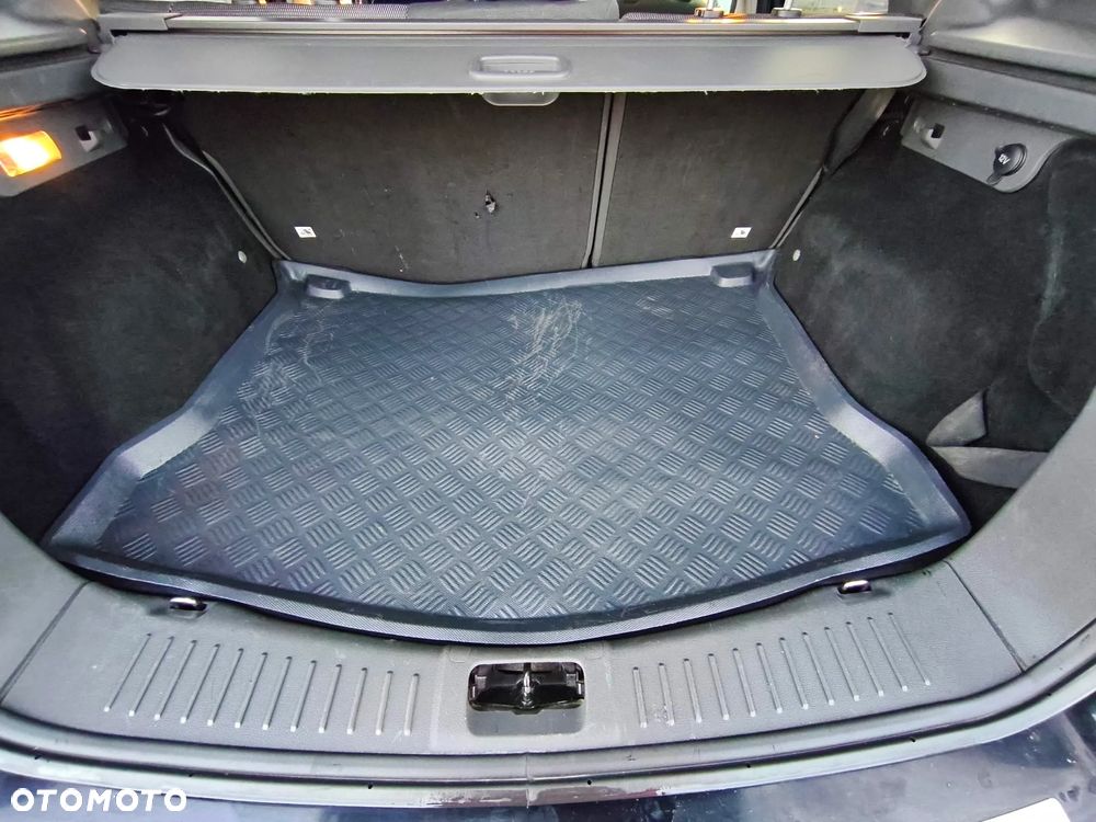 Ford Kuga 2.0 TDCi Trend - 22