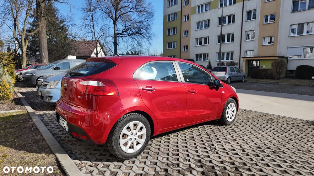 Kia Rio 1.1 crdi M - 5