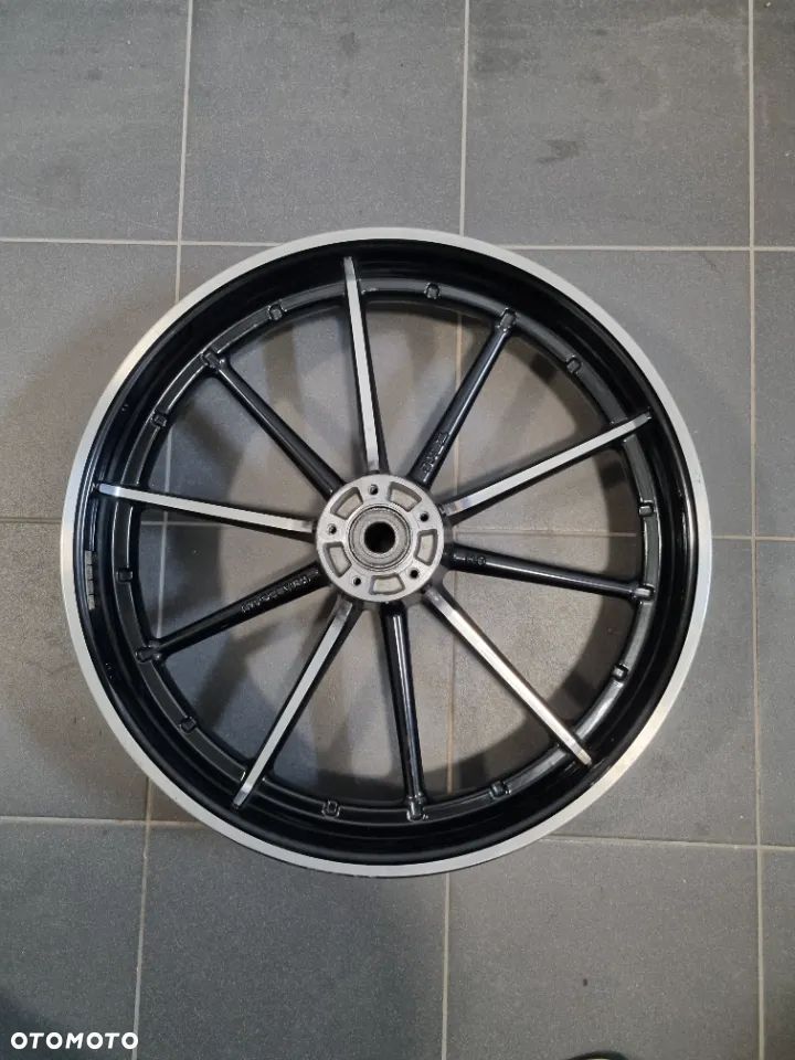 Harley Davidson Softail Breakout Felga Koło przód FXSB