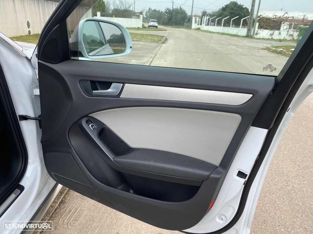 Audi A4 Allroad 2.0 TDI quattro S tronic - 14