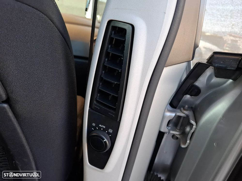 Citroën C4 Grand Picasso 1.6 HDi Exclusive - 28