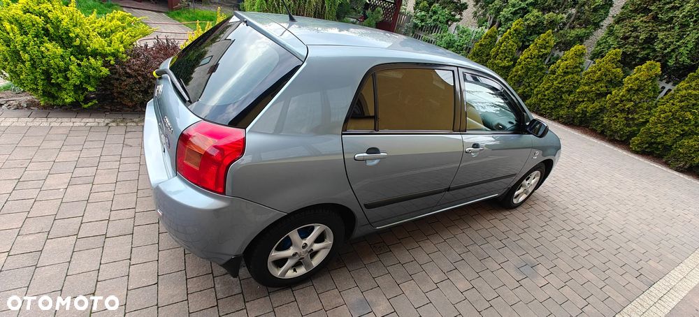 Toyota Corolla 1.4 VVT-i Base - 4